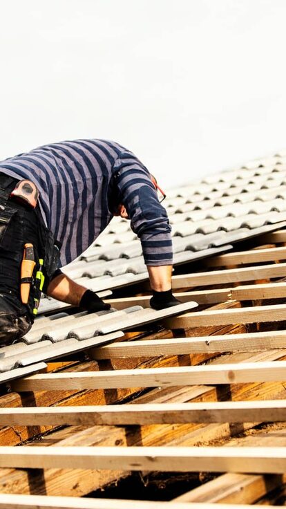 EMR Toiture : Votre artisan couvreur zingueur &agrave; Soisy‑sur‑Seine 